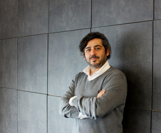 Francisco J. González_laser_oeste